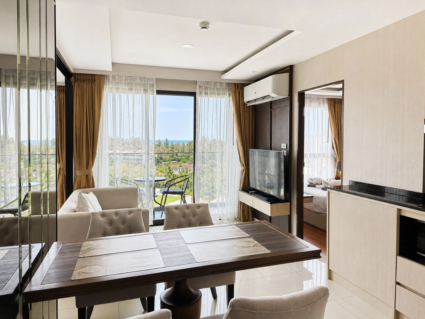 Family 2 Bedroom Ocean View 54 м²