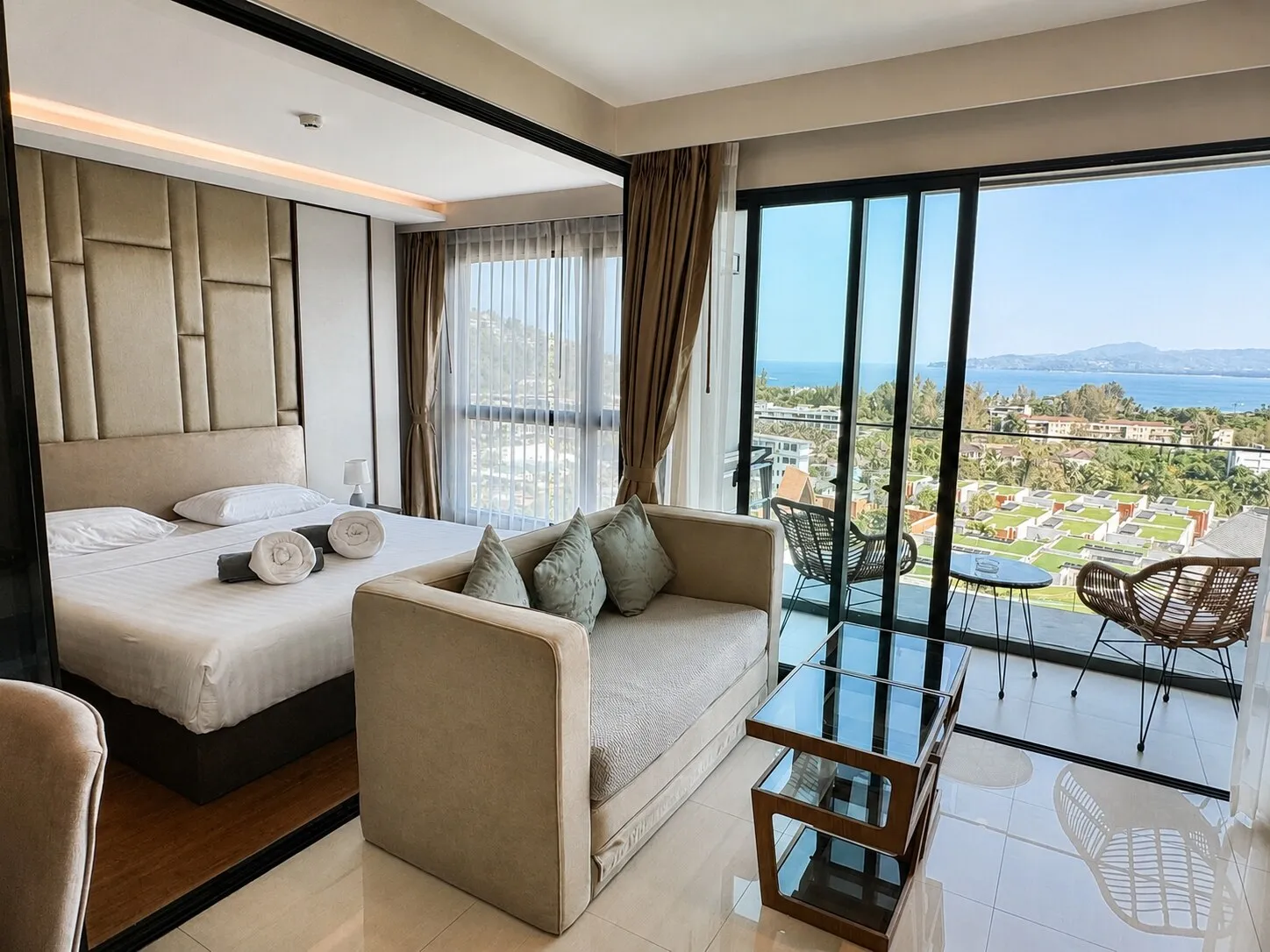 Deluxe Ocean View 40 м² — апартаменты 6503 в Mida Grande Resort Phuket