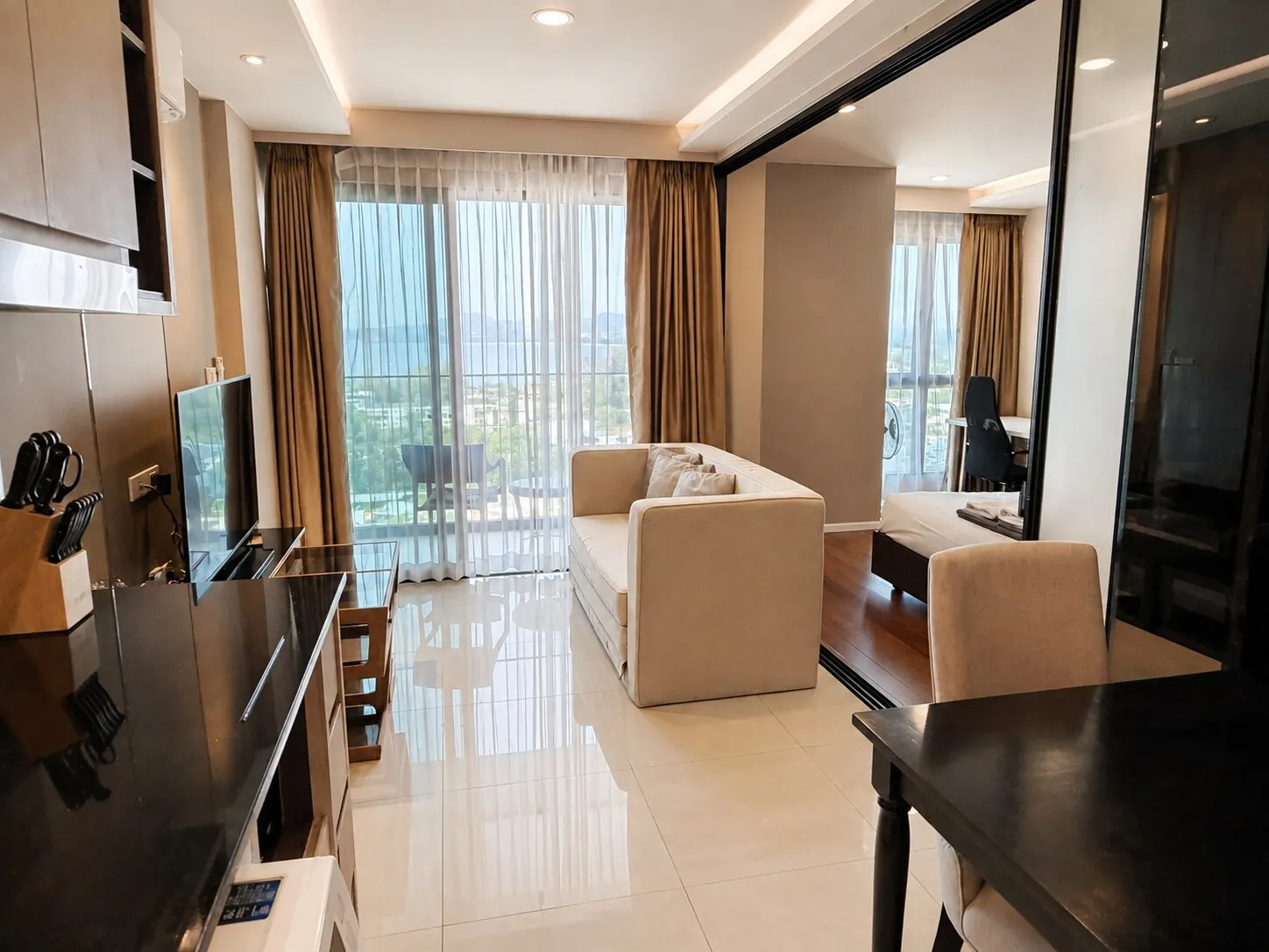 Deluxe Ocean View 45 м² — апартаменты 6803 в Mida Grande Resort Phuket