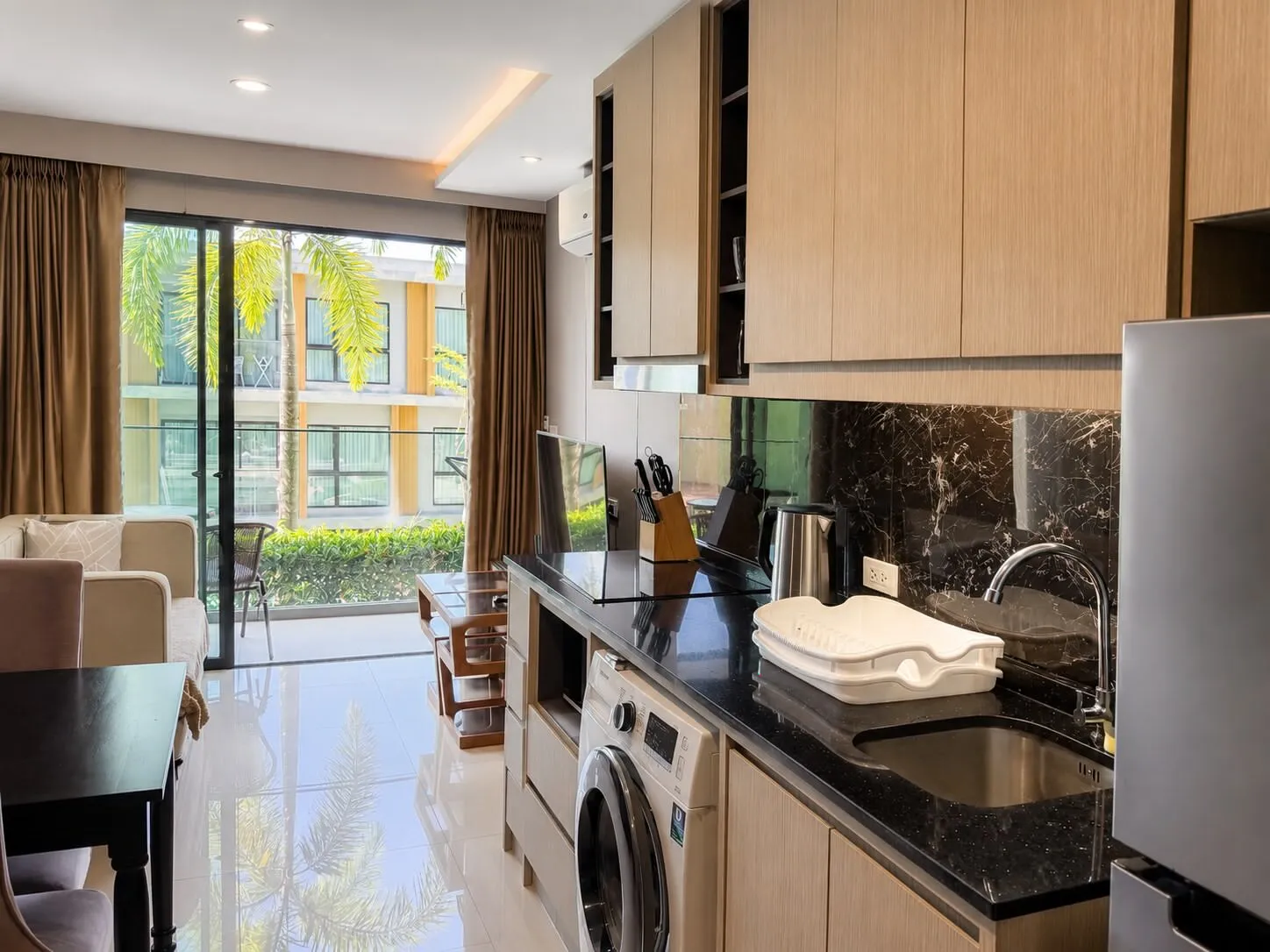 Deluxe Pool View 40 м² — апартаменты 7105 в Mida Grande Resort Phuket